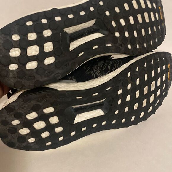 Adidas Ultraboost BC0472‎ “Undefeated” Men's Black Camo Size 9.5 - Picture 6 of 6